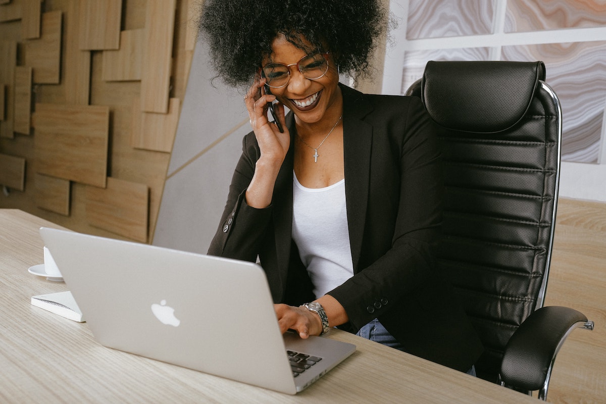 Realtor going above and beyond by calling one of their contacts to help a client